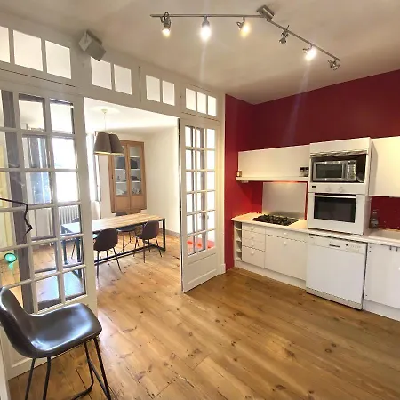 منزل للإقامة Floydroom's Hotes Dans Partage Proche Chateau