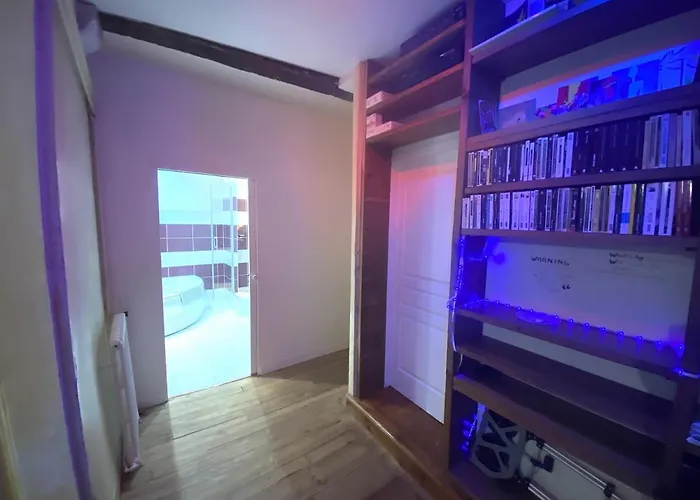 منزل للإقامة Floydroom's Hotes Dans Partage Proche Chateau بو