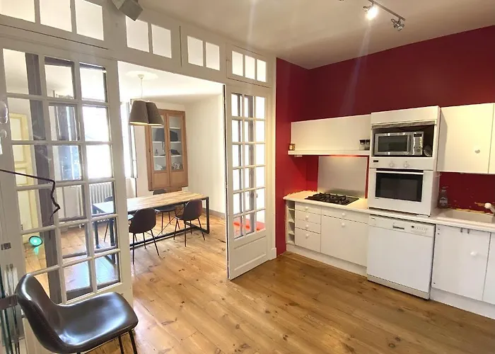 منزل للإقامة Floydroom's Hotes Dans Partage Proche Chateau